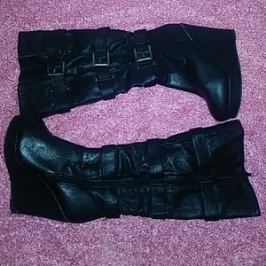 Heel boot